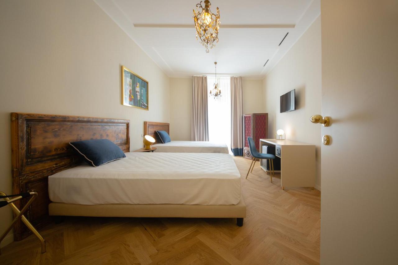 Casa Vittoria Napoli - Santa Lucia B&B 외부 사진