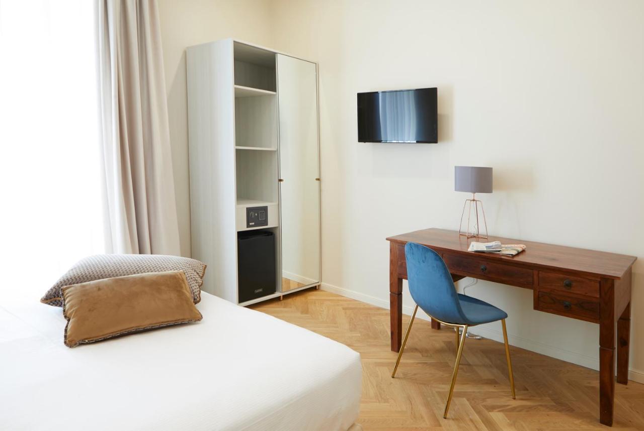 Casa Vittoria Napoli - Santa Lucia B&B 외부 사진